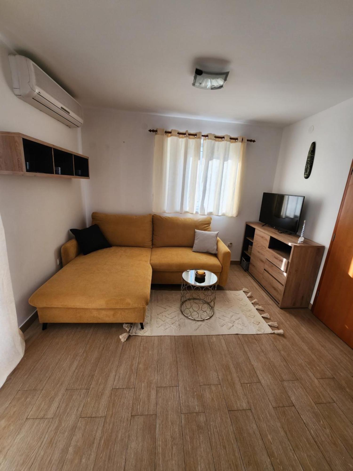 Appartamento Lucija Karlobag Esterno foto